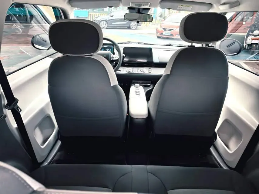 2025 LingBox BOX BEV 19.2KWH,autocango,china used car exporter,china ev exporter,chinese used car exporter,chinese used ev exporter