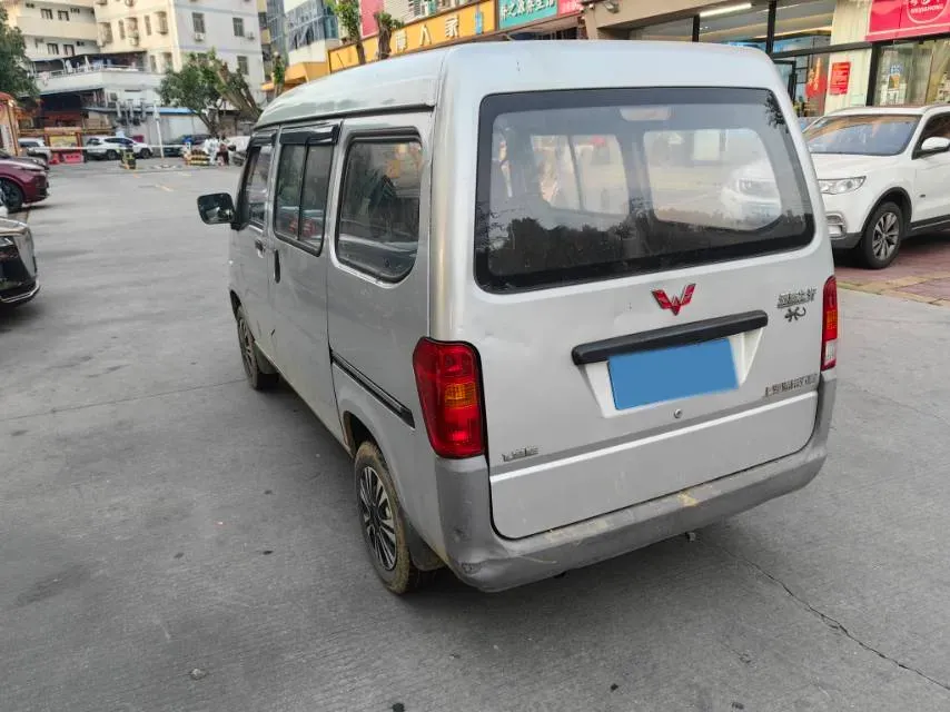 2015 WuLing ZhiGuang 1.2L 82HP L4 5MT,autocango,china used car exporter,china ev exporter,chinese used car exporter,chinese used ev exporter