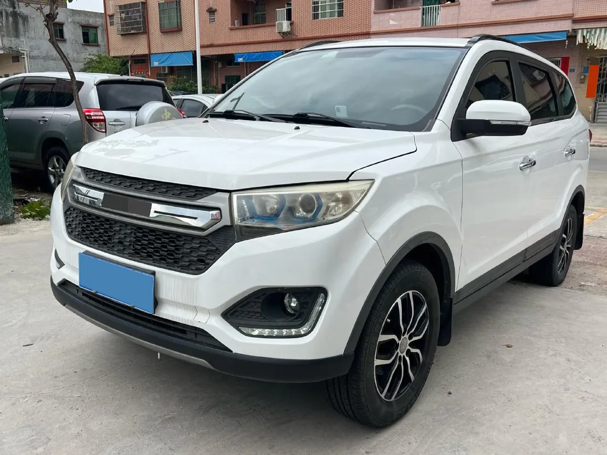 2017 LiFan MaiWei 1.8L 133HP L4 5AT,autocango,china used car exporter,china ev exporter,chinese used car exporter,chinese used ev exporter