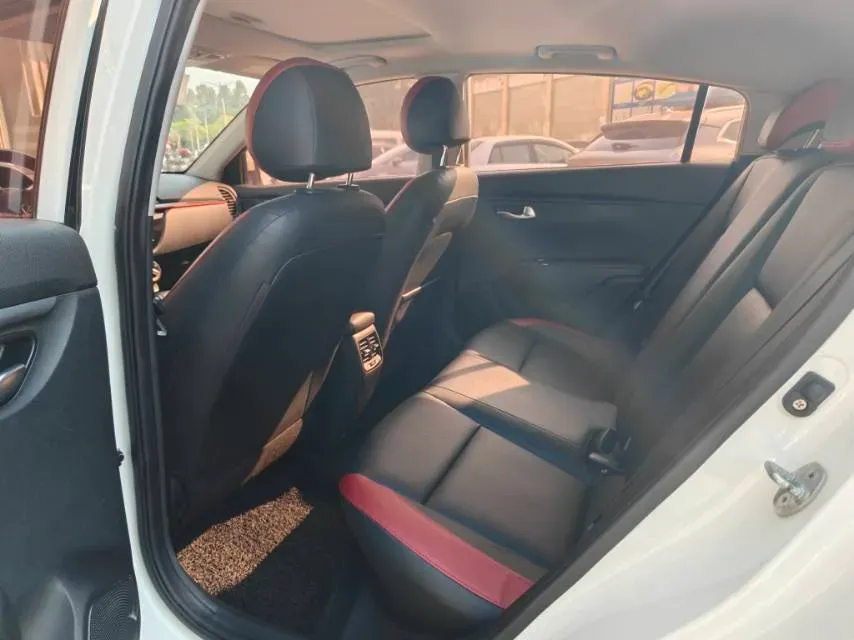 2018 Kia KX Cross 1.6L 123HP L4 6AT,autocango,china used car exporter,china ev exporter,chinese used car exporter,chinese used ev exporter