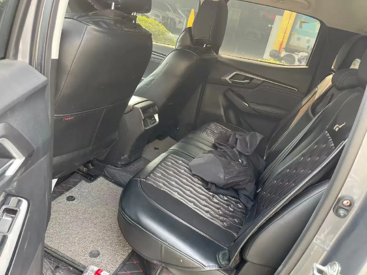 2021 Isuzu D-MAX 1.9T 163HP L4 6AT,autocango,china used car exporter,china ev exporter,chinese used car exporter,chinese used ev exporter