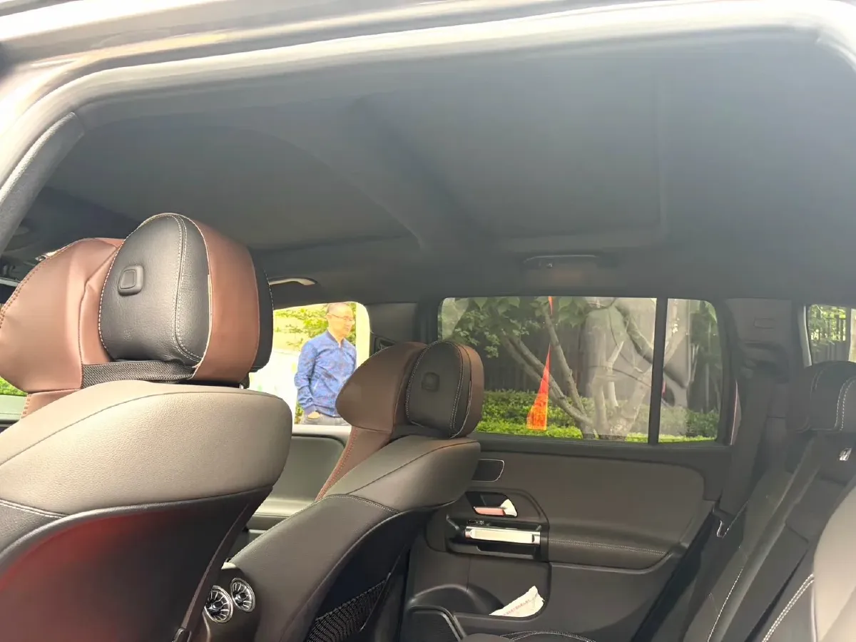 2023 Mercedes-Benz GLB AMG 2.0T 306HP L4 8DCT,autocango,china used car exporter,china ev exporter,chinese used car exporter,chinese used ev exporter