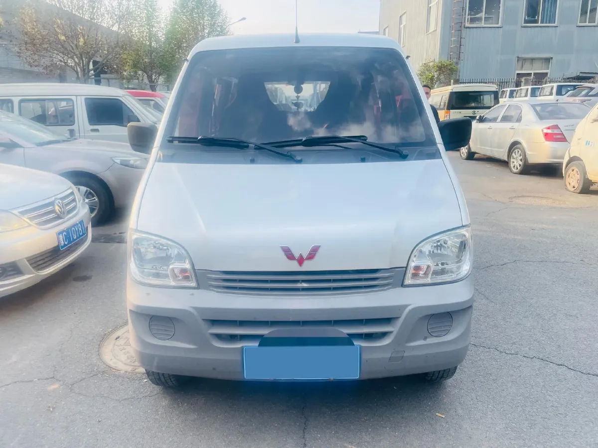 2019 WuLing ZhiGuang 1.2L 82HP L4 5MT,autocango,china used car exporter,china ev exporter,chinese used car exporter,chinese used ev exporter