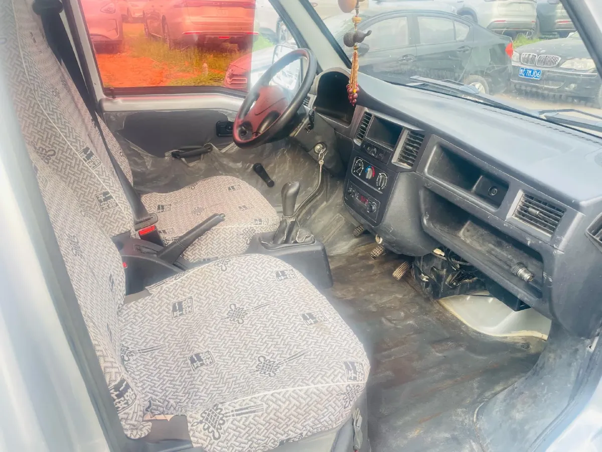 2019 WuLing ZhiGuang 1.2L 82HP L4 5MT,autocango,china used car exporter,china ev exporter,chinese used car exporter,chinese used ev exporter
