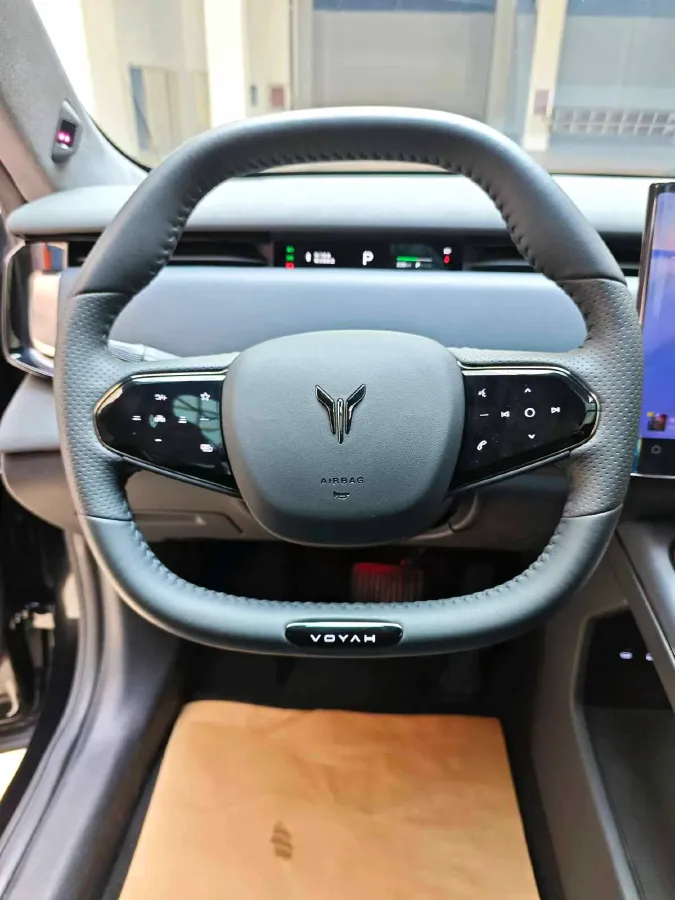2024 Voyah ZhiYin BEV 77KWH,autocango,china used car exporter,china ev exporter,chinese used car exporter,chinese used ev exporter