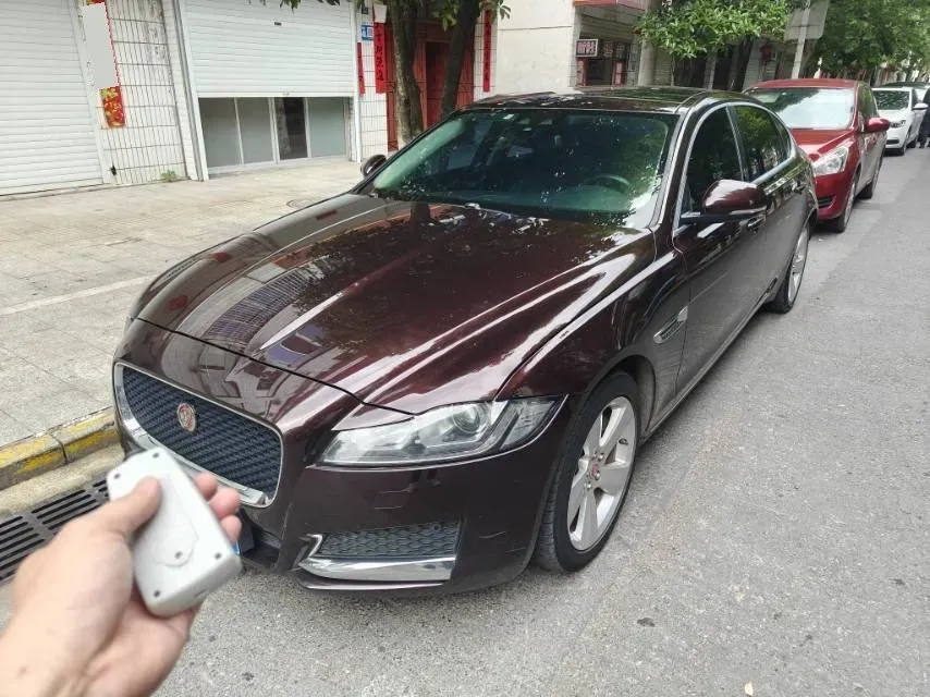 2018 Jaguar XFL 2.0T 200HP L4 8AT,autocango,china used car exporter,china ev exporter,chinese used car exporter,chinese used ev exporter