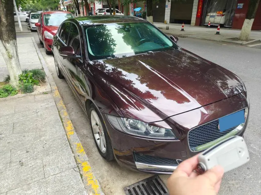 2018 Jaguar XFL 2.0T 200HP L4 8AT,autocango,china used car exporter,china ev exporter,chinese used car exporter,chinese used ev exporter