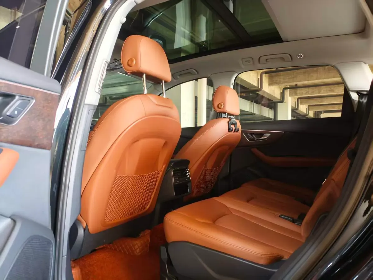 2022 Volkswagen Touareg 3.0T 340HP V6 8AT,autocango,china used car exporter,china ev exporter,chinese used car exporter,chinese used ev exporter