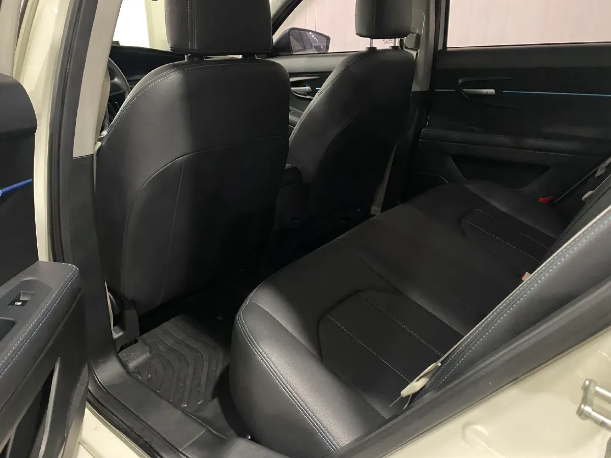 2019 DongFeng Fengon Fengon E3 BEV 52.56KWH,autocango,china used car exporter,china ev exporter,chinese used car exporter,chinese used ev exporter