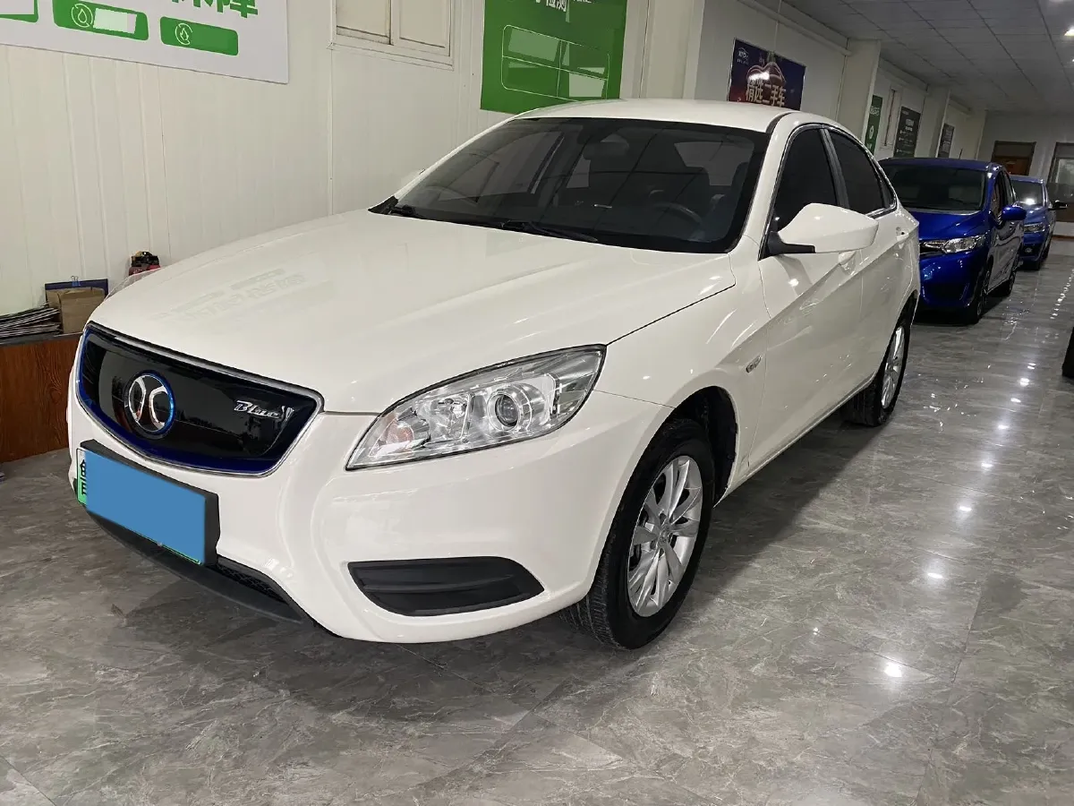 2019 DongFeng Fengon Fengon E3 BEV 52.56KWH,autocango,china used car exporter,china ev exporter,chinese used car exporter,chinese used ev exporter