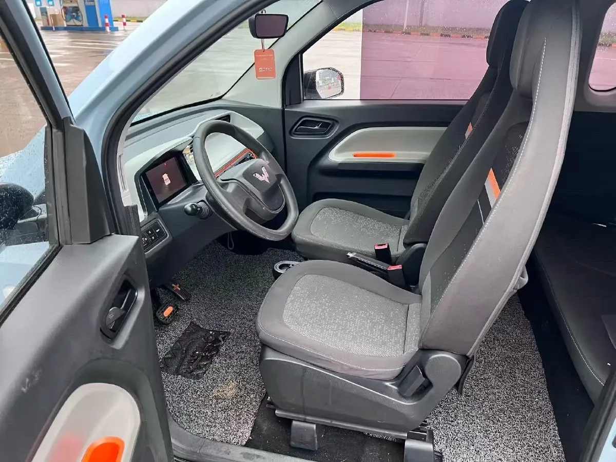 2022 LingBox uni BEV 11.52KWH,autocango,china used car exporter,china ev exporter,chinese used car exporter,chinese used ev exporter
