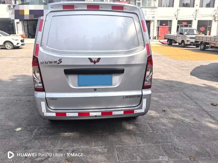 2019 WuLing RongGuang 1.2L 82HP L4 5MT,autocango,china used car exporter,china ev exporter,chinese used car exporter,chinese used ev exporter