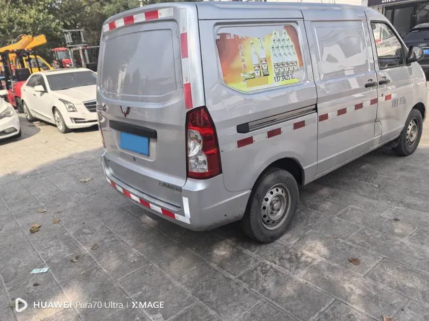 2019 WuLing RongGuang 1.2L 82HP L4 5MT,autocango,china used car exporter,china ev exporter,chinese used car exporter,chinese used ev exporter