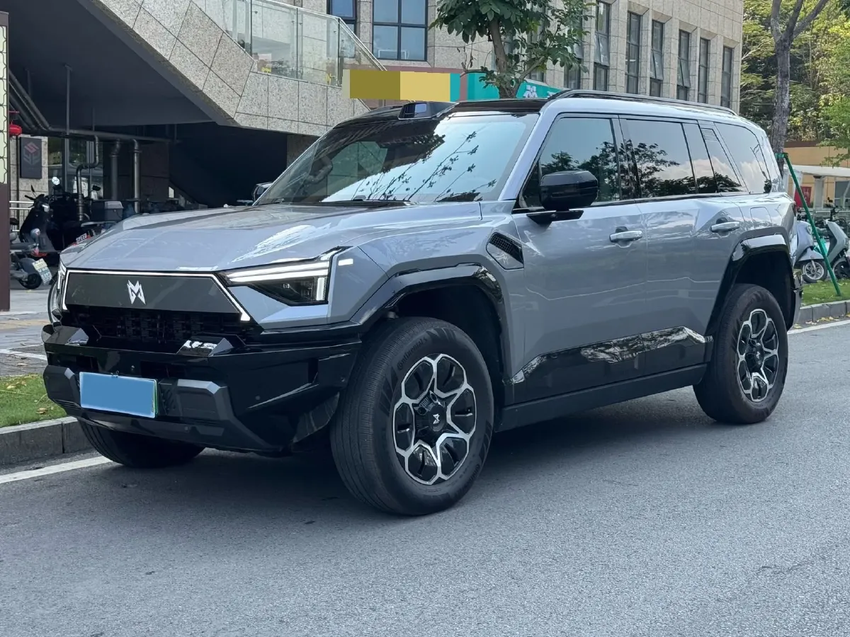 2025 M Hero WarriorM817 1.5T 197HP L4 PHEV,autocango,china used car exporter,china ev exporter,chinese used car exporter,chinese used ev exporter