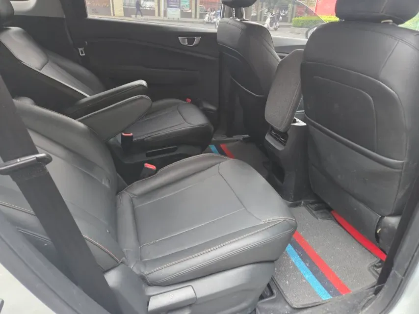 2022 WuLing JiaChen 1.5L 99HP L4 6MT,autocango,china used car exporter,china ev exporter,chinese used car exporter,chinese used ev exporter