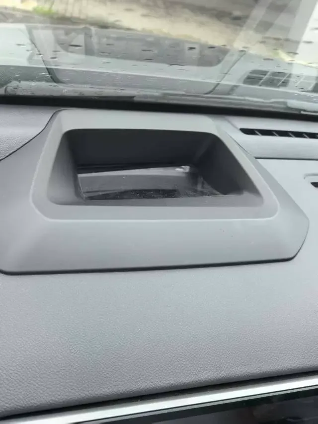 2025 Geely Preface 2.0T 238HP L4 8AT,autocango,china used car exporter,china ev exporter,chinese used car exporter,chinese used ev exporter