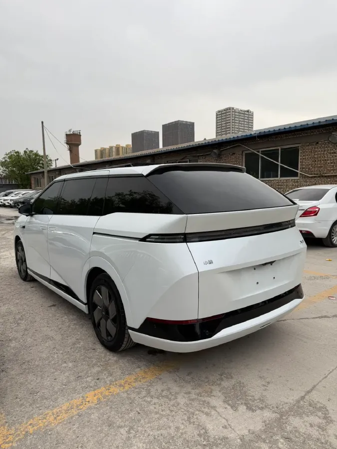 2024 Xpeng X9 BEV 101.5KWH,autocango,china used car exporter,china ev exporter,chinese used car exporter,chinese used ev exporter