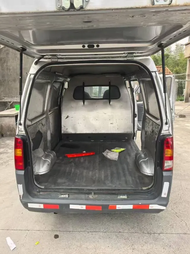 2020 WuLing ZhiGuang 1.2L 76HP L4 5MT,autocango,china used car exporter,china ev exporter,chinese used car exporter,chinese used ev exporter