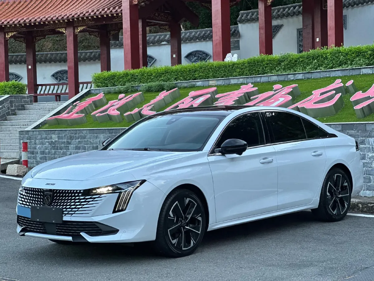 2023 Peugeot 508 1.8T 211HP L4 8AT,autocango,china used car exporter,china ev exporter,chinese used car exporter,chinese used ev exporter