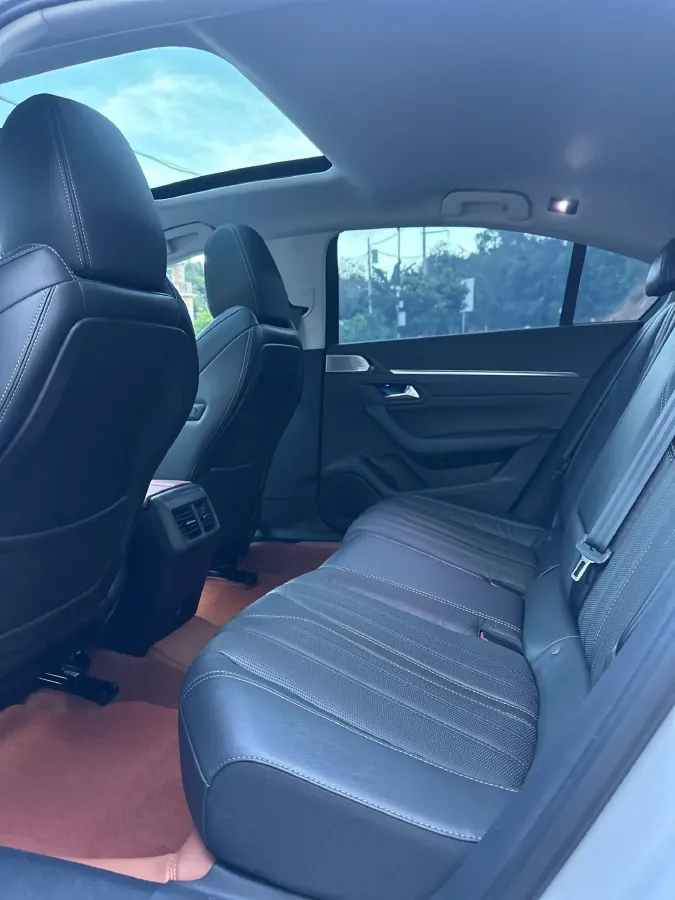 2023 Peugeot 508 1.8T 211HP L4 8AT,autocango,china used car exporter,china ev exporter,chinese used car exporter,chinese used ev exporter