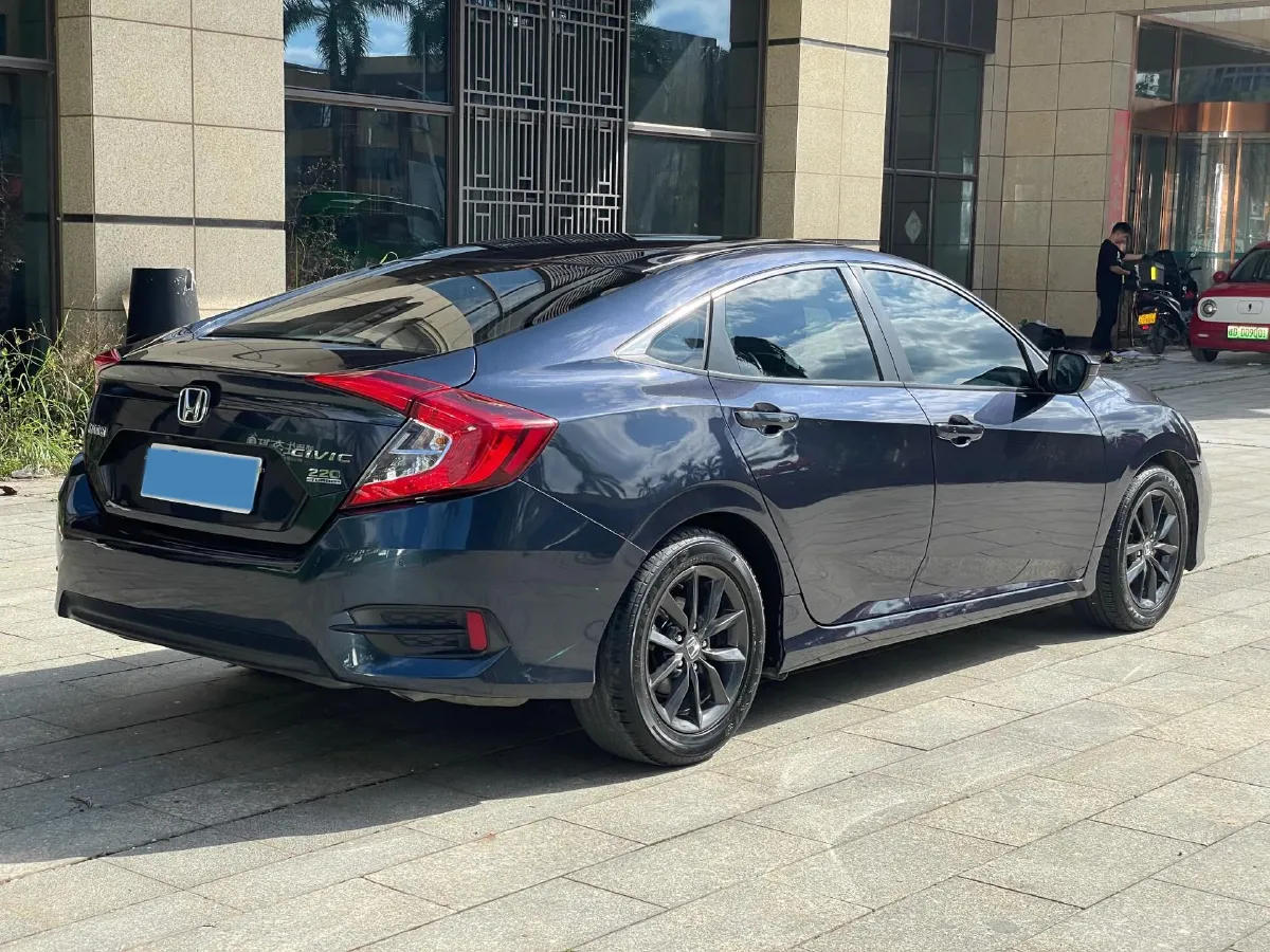 2019 Honda Civic 1.5T 177HP L4 CVT,autocango,china used car exporter,china ev exporter,chinese used car exporter,chinese used ev exporter