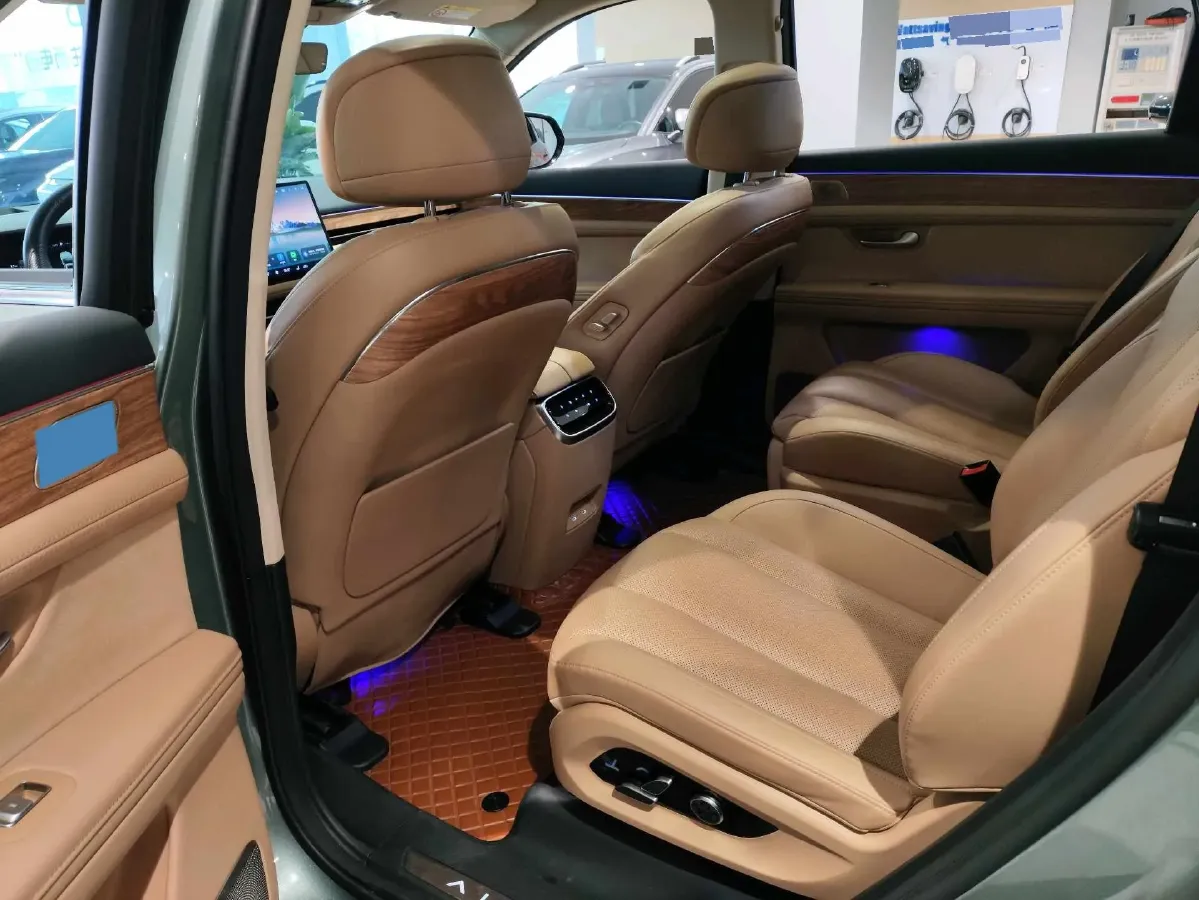 2022 Infiniti Q50L 2.0T 211HP L4 7AT,autocango,china used car exporter,china ev exporter,chinese used car exporter,chinese used ev exporter
