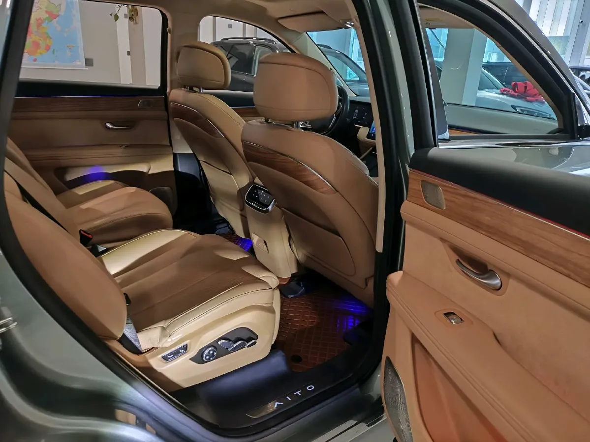 2022 Infiniti Q50L 2.0T 211HP L4 7AT,autocango,china used car exporter,china ev exporter,chinese used car exporter,chinese used ev exporter