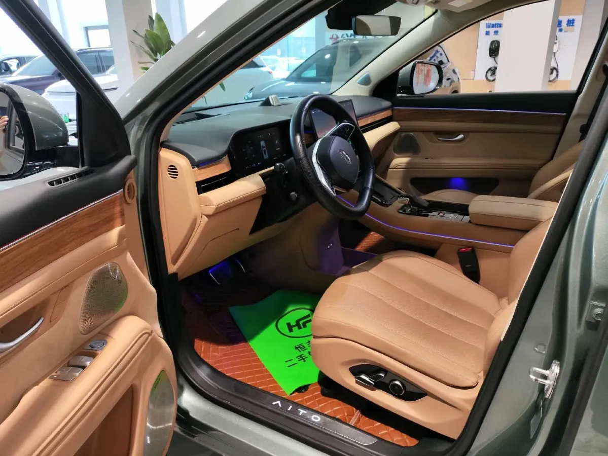 2022 Infiniti Q50L 2.0T 211HP L4 7AT,autocango,china used car exporter,china ev exporter,chinese used car exporter,chinese used ev exporter