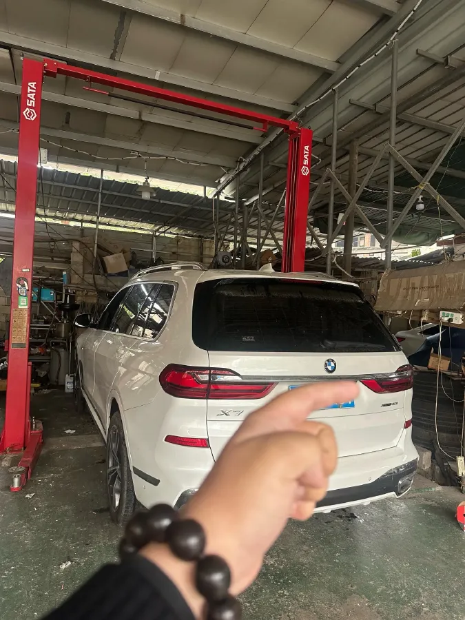 2021 BMW X7 3.0T 340HP L6 8AT,autocango,china used car exporter,china ev exporter,chinese used car exporter,chinese used ev exporter