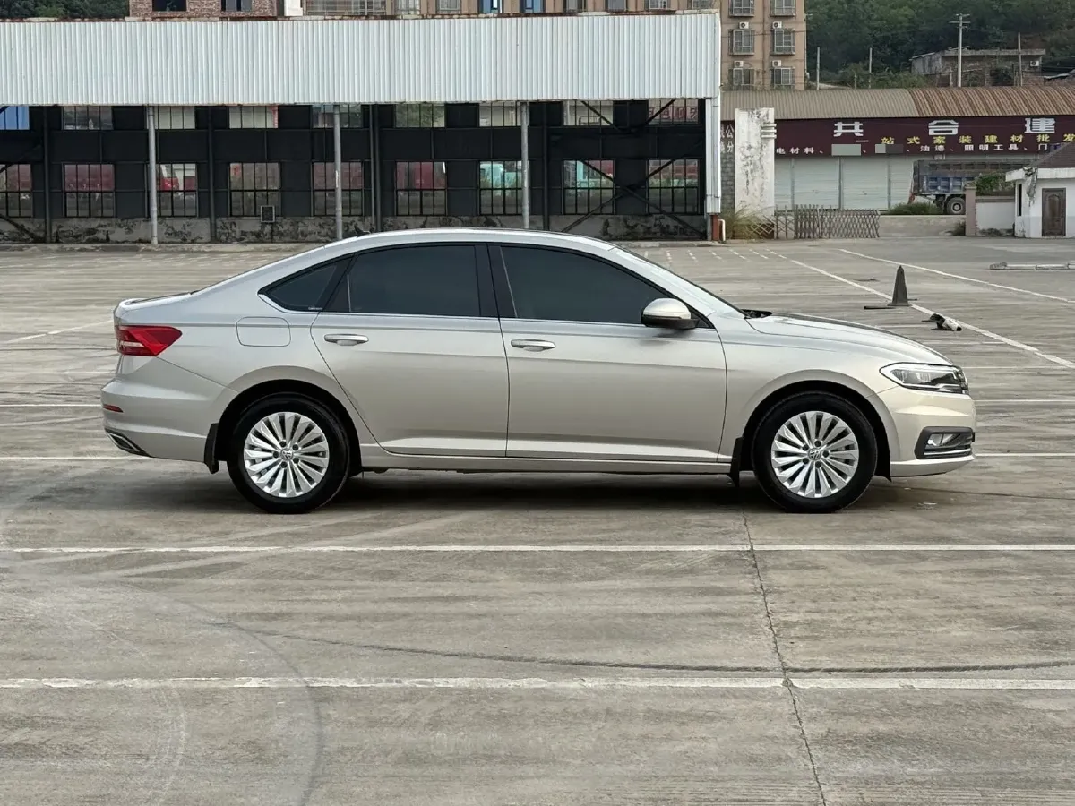 2019 Volkswagen Lavida 1.5L 113HP L4 6AT,autocango,china used car exporter,china ev exporter,chinese used car exporter,chinese used ev exporter