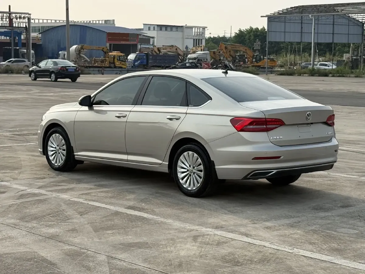 2019 Volkswagen Lavida 1.5L 113HP L4 6AT,autocango,china used car exporter,china ev exporter,chinese used car exporter,chinese used ev exporter