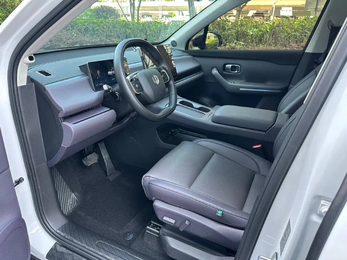 2024 Leapmotor C10 BEV 69.9KWH,autocango,china used car exporter,china ev exporter,chinese used car exporter,chinese used ev exporter