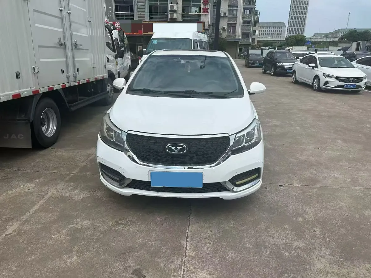 2018 KaiYi E3 1.5L 109HP L4 5MT,autocango,china used car exporter,china ev exporter,chinese used car exporter,chinese used ev exporter