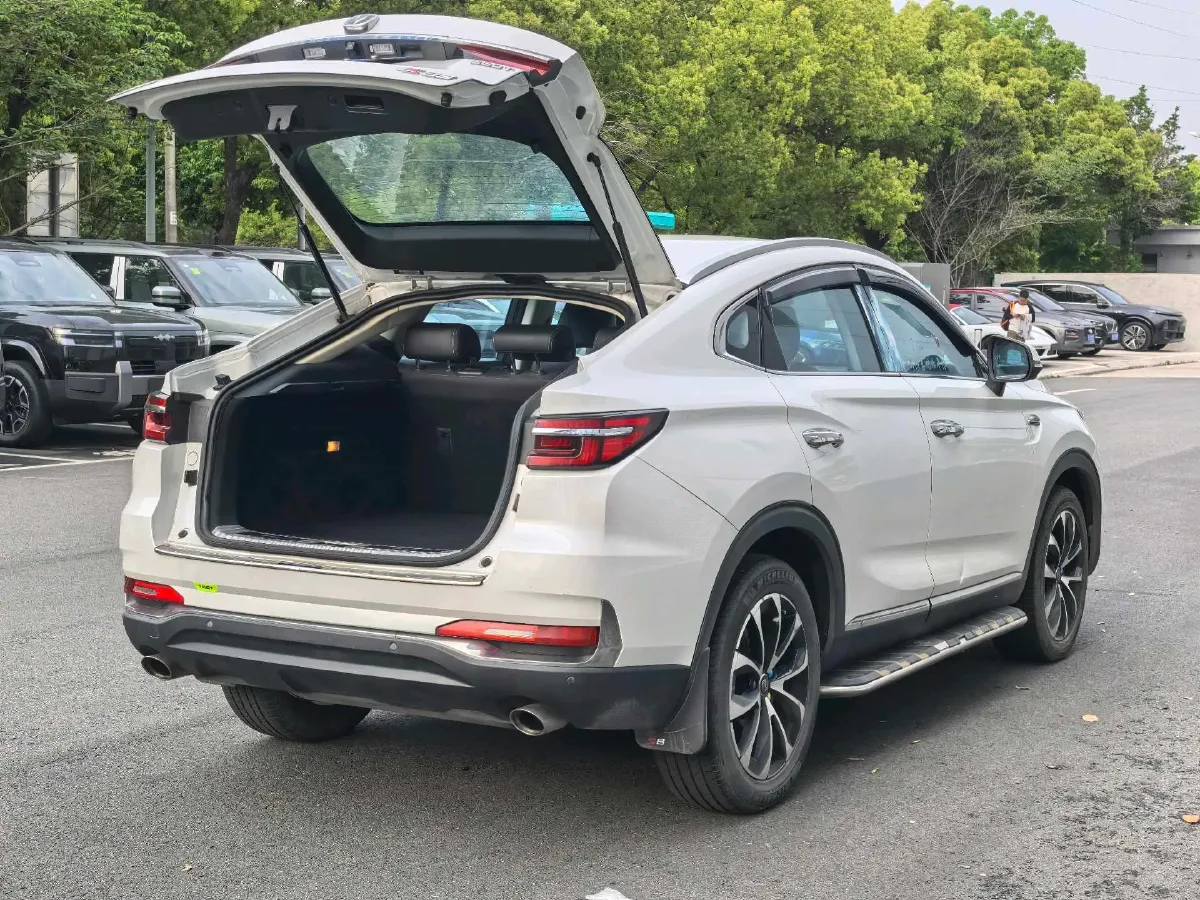 2019 ChangAn CS85 Coupe 1.5T 178HP L4 7DCT,autocango,china used car exporter,china ev exporter,chinese used car exporter,chinese used ev exporter
