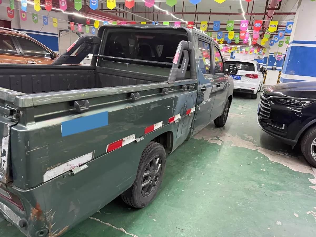 2021 WuLing ZhentTu 1.5L 99HP L4 5MT,autocango,china used car exporter,china ev exporter,chinese used car exporter,chinese used ev exporter