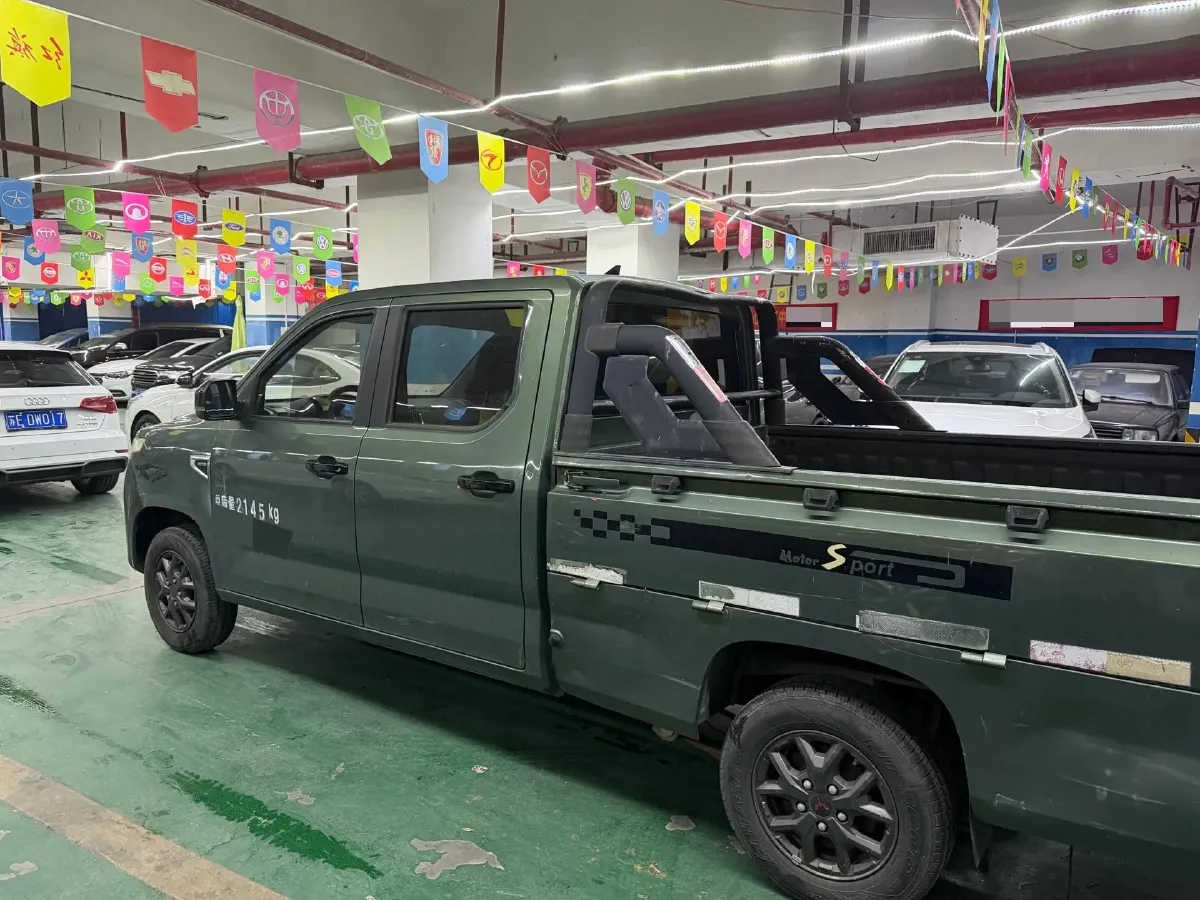 2021 WuLing ZhentTu 1.5L 99HP L4 5MT,autocango,china used car exporter,china ev exporter,chinese used car exporter,chinese used ev exporter