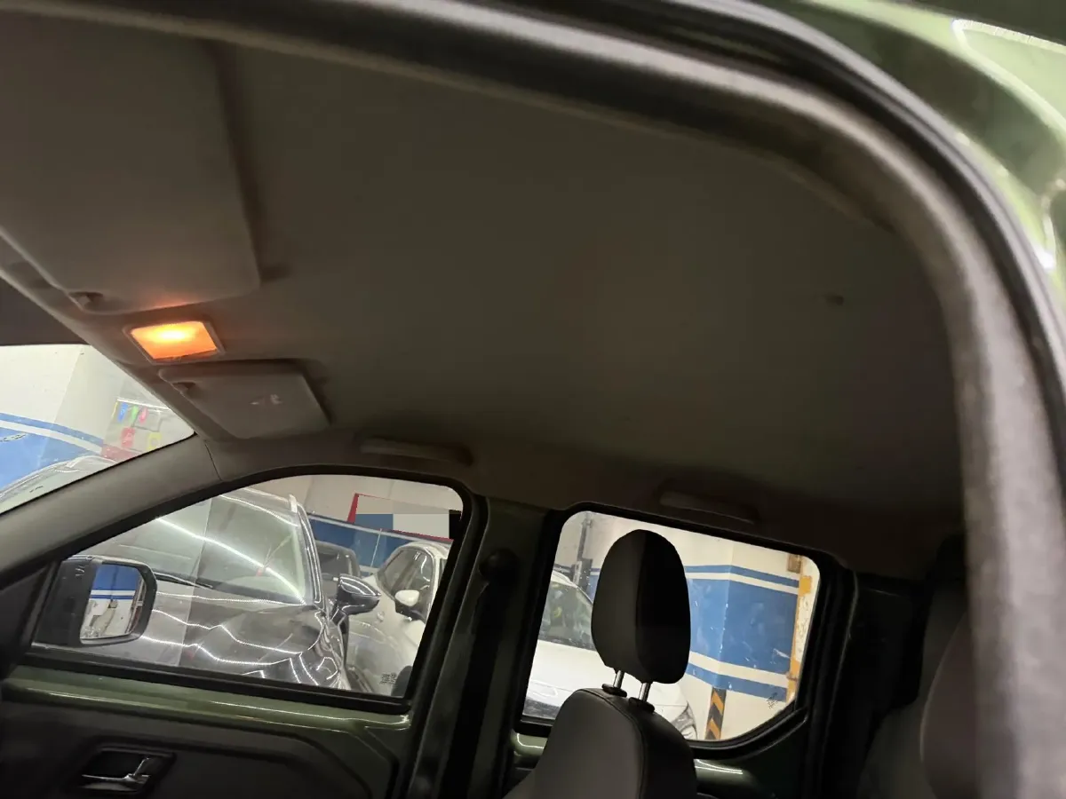 2021 WuLing ZhentTu 1.5L 99HP L4 5MT,autocango,china used car exporter,china ev exporter,chinese used car exporter,chinese used ev exporter