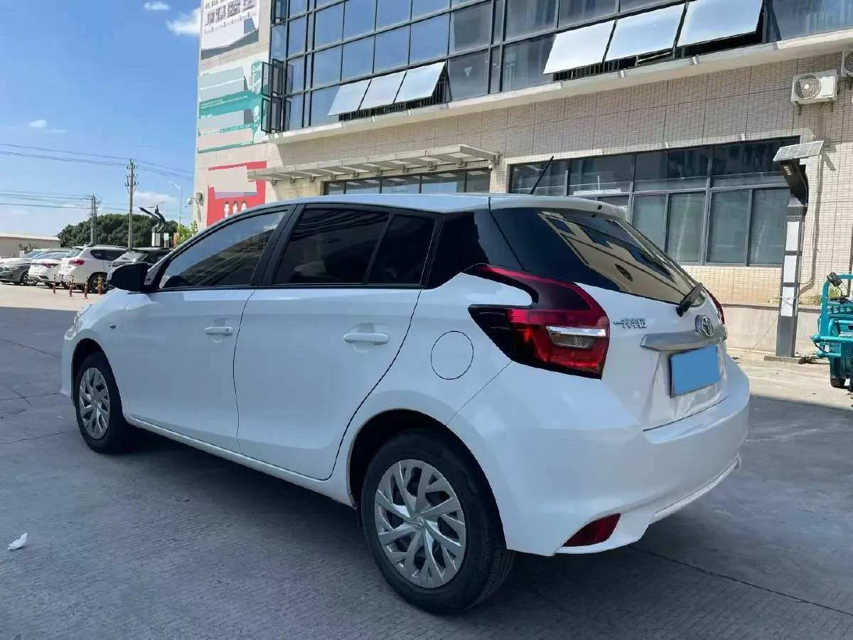 2022 Toyota Vios FS 1.5L 112HP L4 CVT,autocango,china used car exporter,china ev exporter,chinese used car exporter,chinese used ev exporter