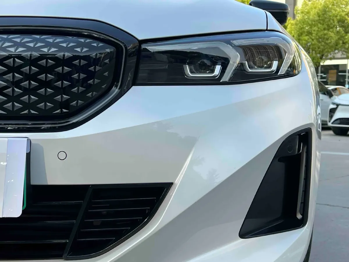 2025 BMW i3 BEV 79.05KWH,autocango,china used car exporter,china ev exporter,chinese used car exporter,chinese used ev exporter