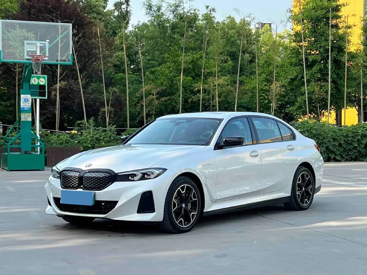 2025 BMW i3 BEV 79.05KWH,autocango,china used car exporter,china ev exporter,chinese used car exporter,chinese used ev exporter