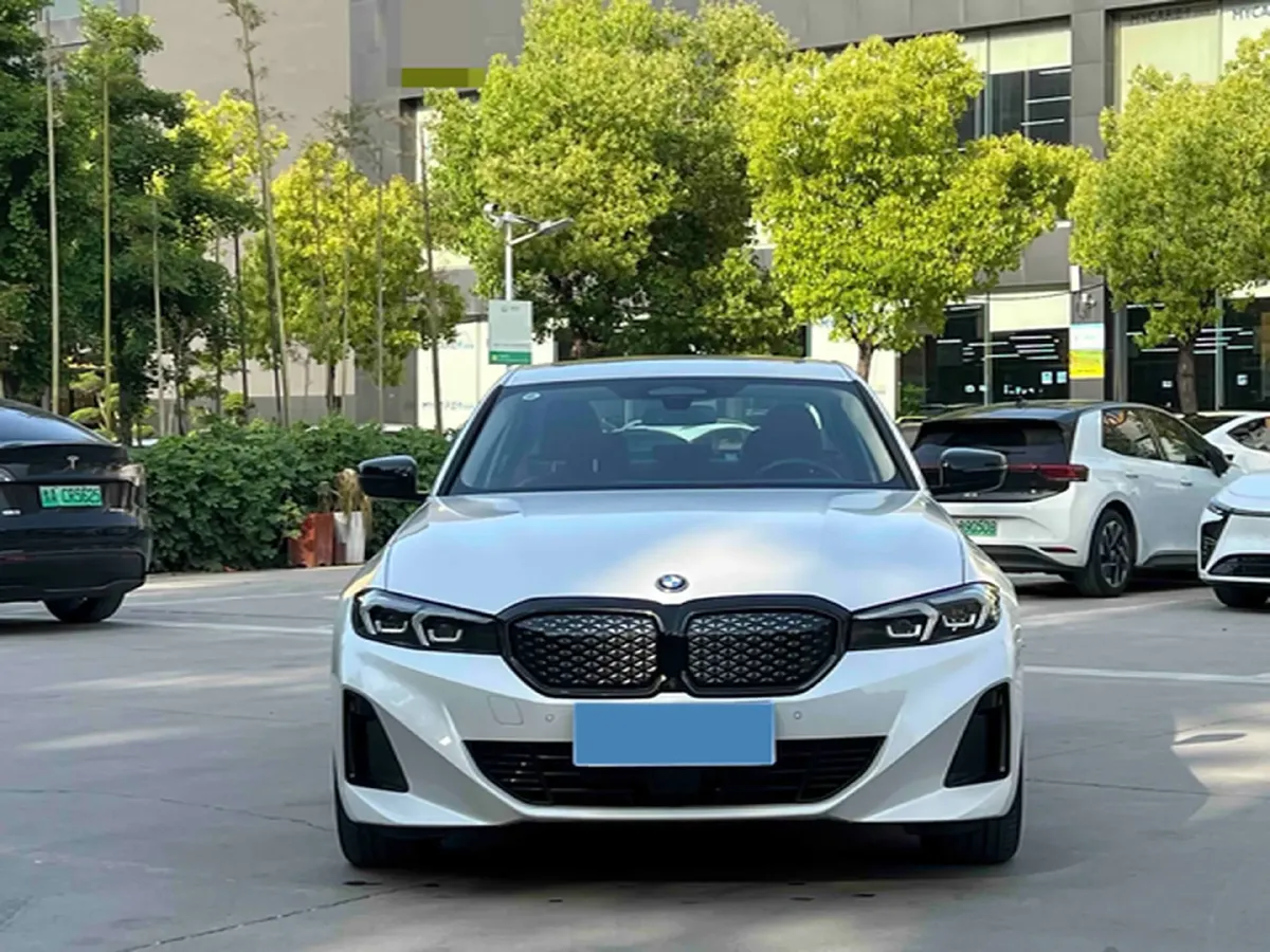 2025 BMW i3 BEV 79.05KWH,autocango,china used car exporter,china ev exporter,chinese used car exporter,chinese used ev exporter