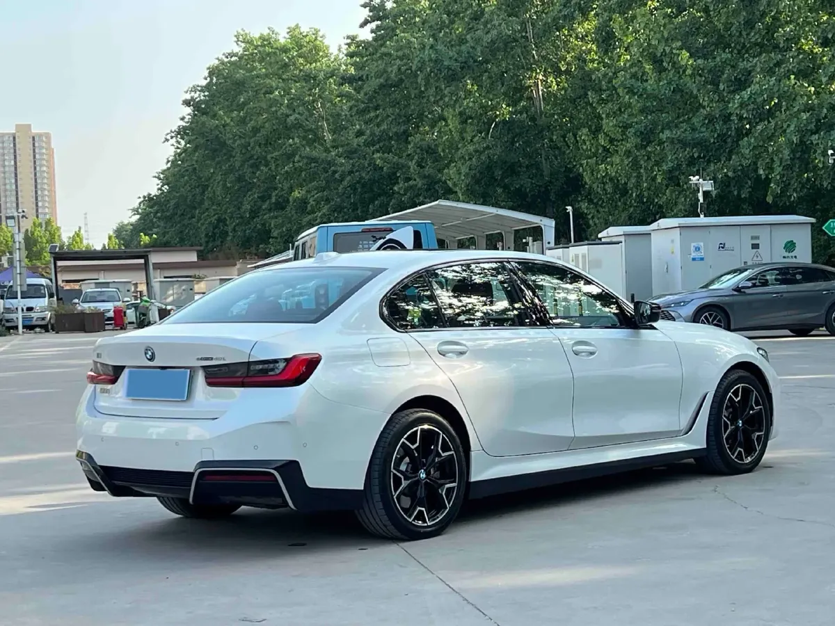 2025 BMW i3 BEV 79.05KWH,autocango,china used car exporter,china ev exporter,chinese used car exporter,chinese used ev exporter