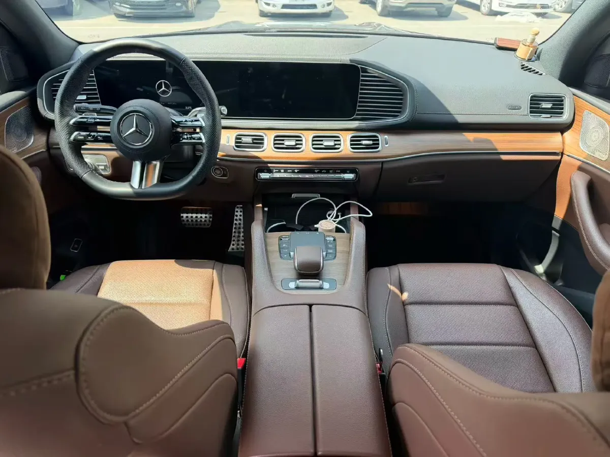 2024 Lexus LS 3.5L 299HP V6 E-CVT Hybrid,autocango,china used car exporter,china ev exporter,chinese used car exporter,chinese used ev exporter
