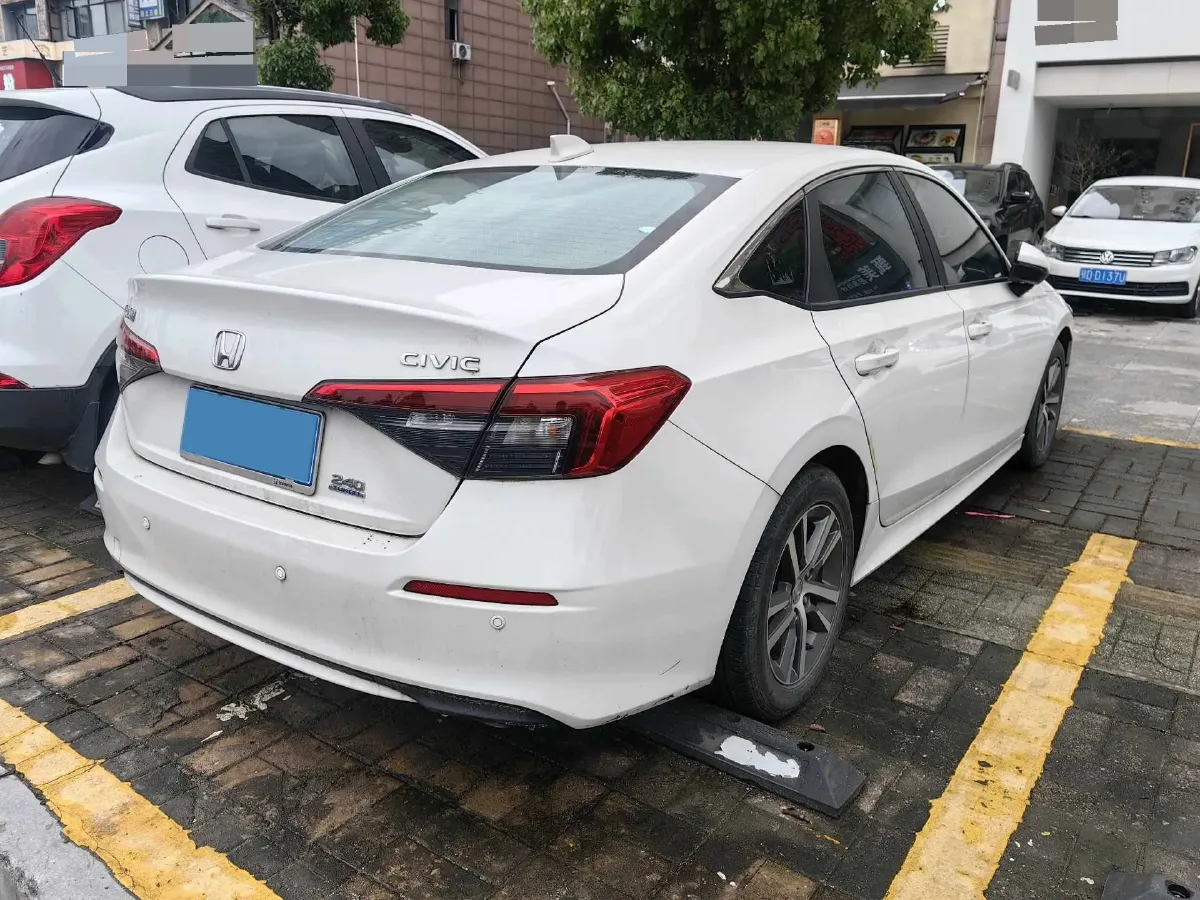2023 Honda Civic 1.5T 182HP L4 CVT,autocango,china used car exporter,china ev exporter,chinese used car exporter,chinese used ev exporter
