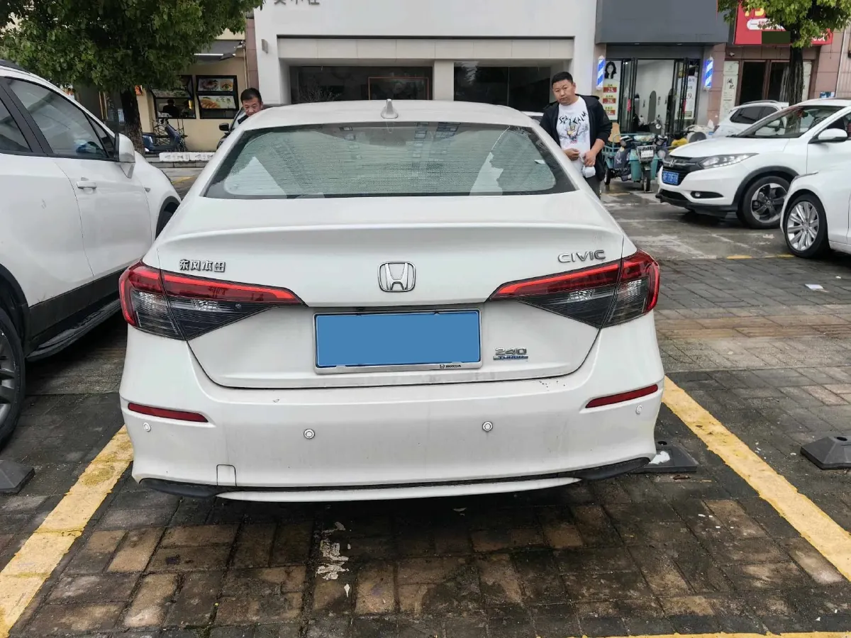 2023 Honda Civic 1.5T 182HP L4 CVT,autocango,china used car exporter,china ev exporter,chinese used car exporter,chinese used ev exporter