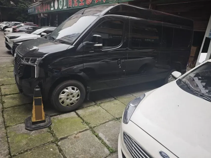 2022 MAXUS XinTu V90 2.0T 150HP L4 6AT,autocango,china used car exporter,china ev exporter,chinese used car exporter,chinese used ev exporter