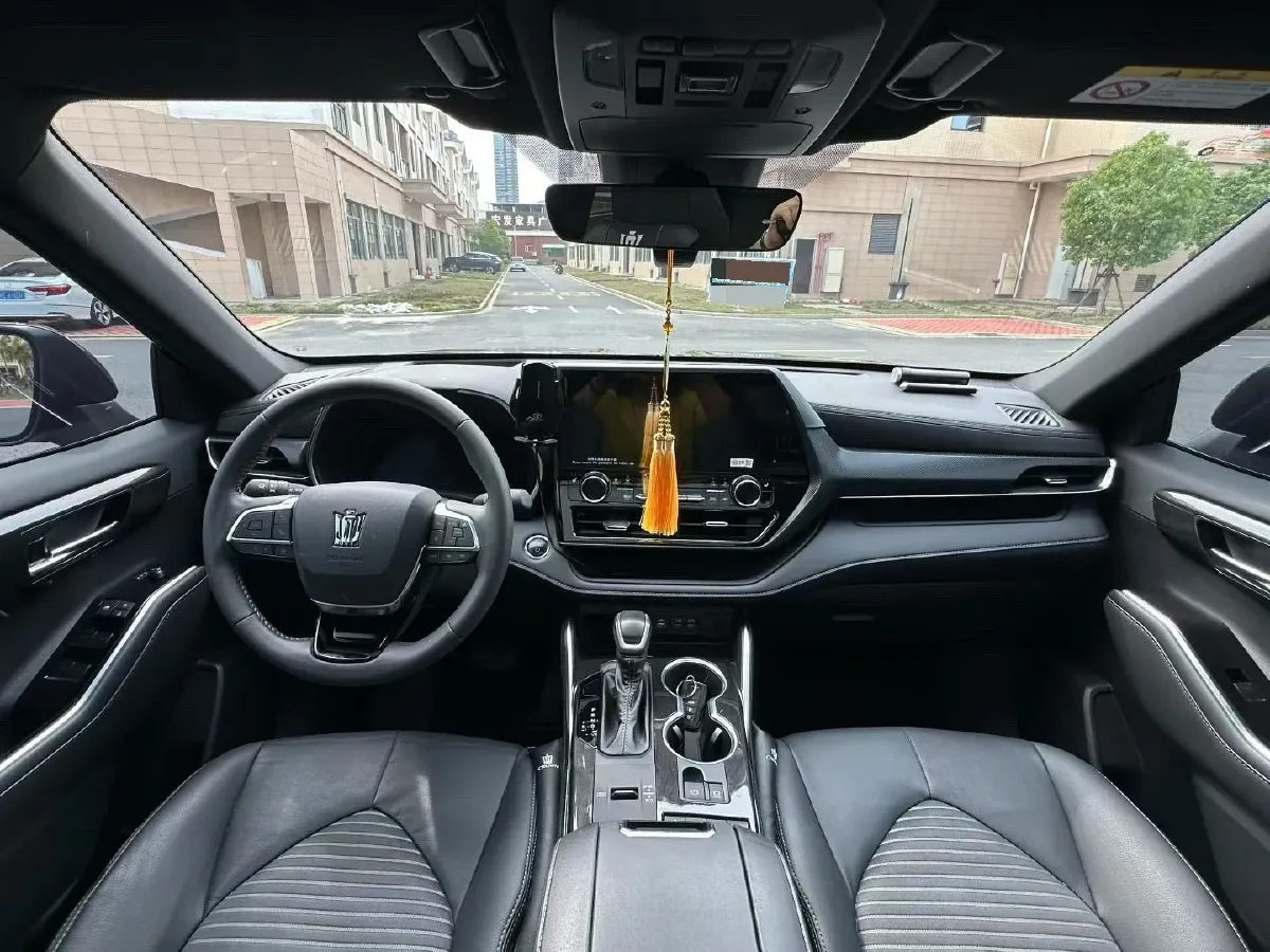 2023 Toyota Crown Kluger 2.5L 189HP L4 E-CVT Hybrid,autocango,china used car exporter,china ev exporter,chinese used car exporter,chinese used ev exporter