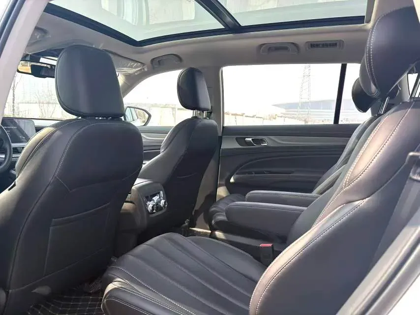 2023 Ford Equator 2.0T 224HP L4 6DCT,autocango,china used car exporter,china ev exporter,chinese used car exporter,chinese used ev exporter