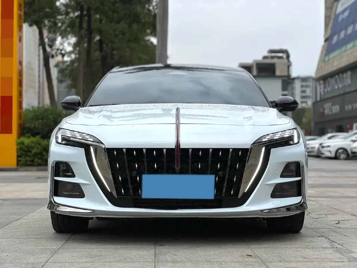 2023 HongQi H6 2.0T 252HP L4 8AT,autocango,china used car exporter,china ev exporter,chinese used car exporter,chinese used ev exporter