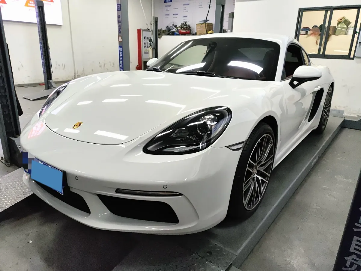 2020 Porsche 718 2.0T 250HP H4 7DCT,autocango,china used car exporter,china ev exporter,chinese used car exporter,chinese used ev exporter